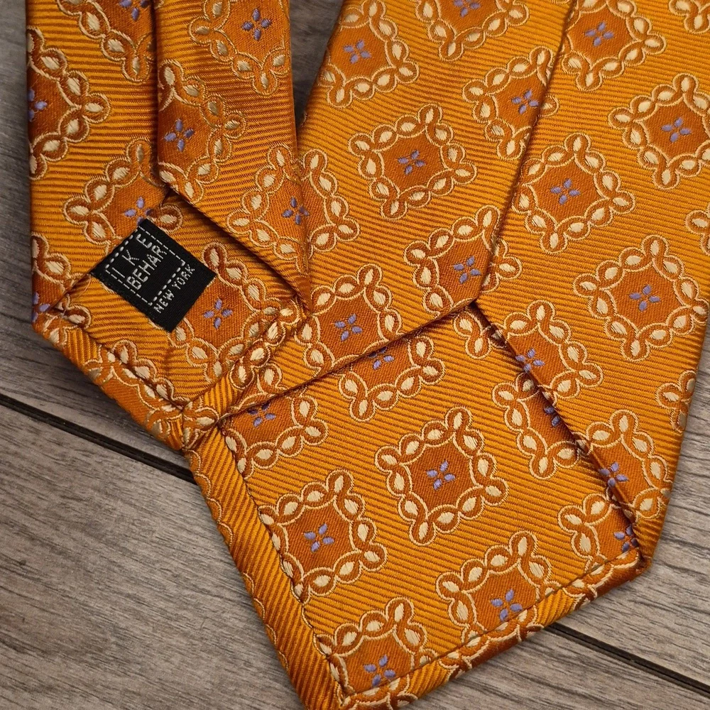 IKE BEHAR Metallic Orange Textured‎ Abstract Diamonds Pattern Mens Silk Tie
